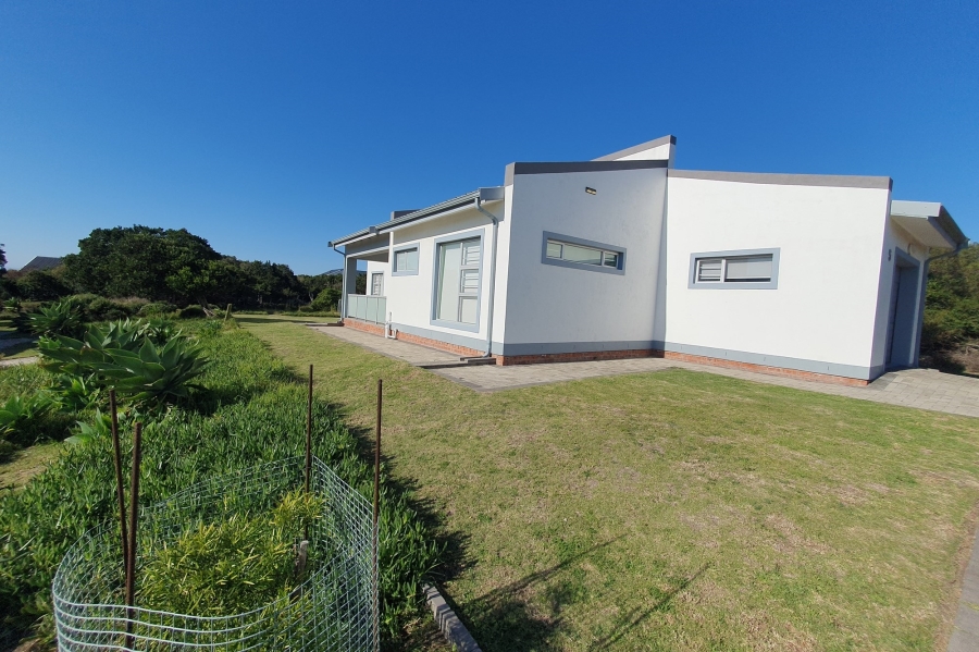2 Bedroom Property for Sale in Paradise Beach Eastern Cape